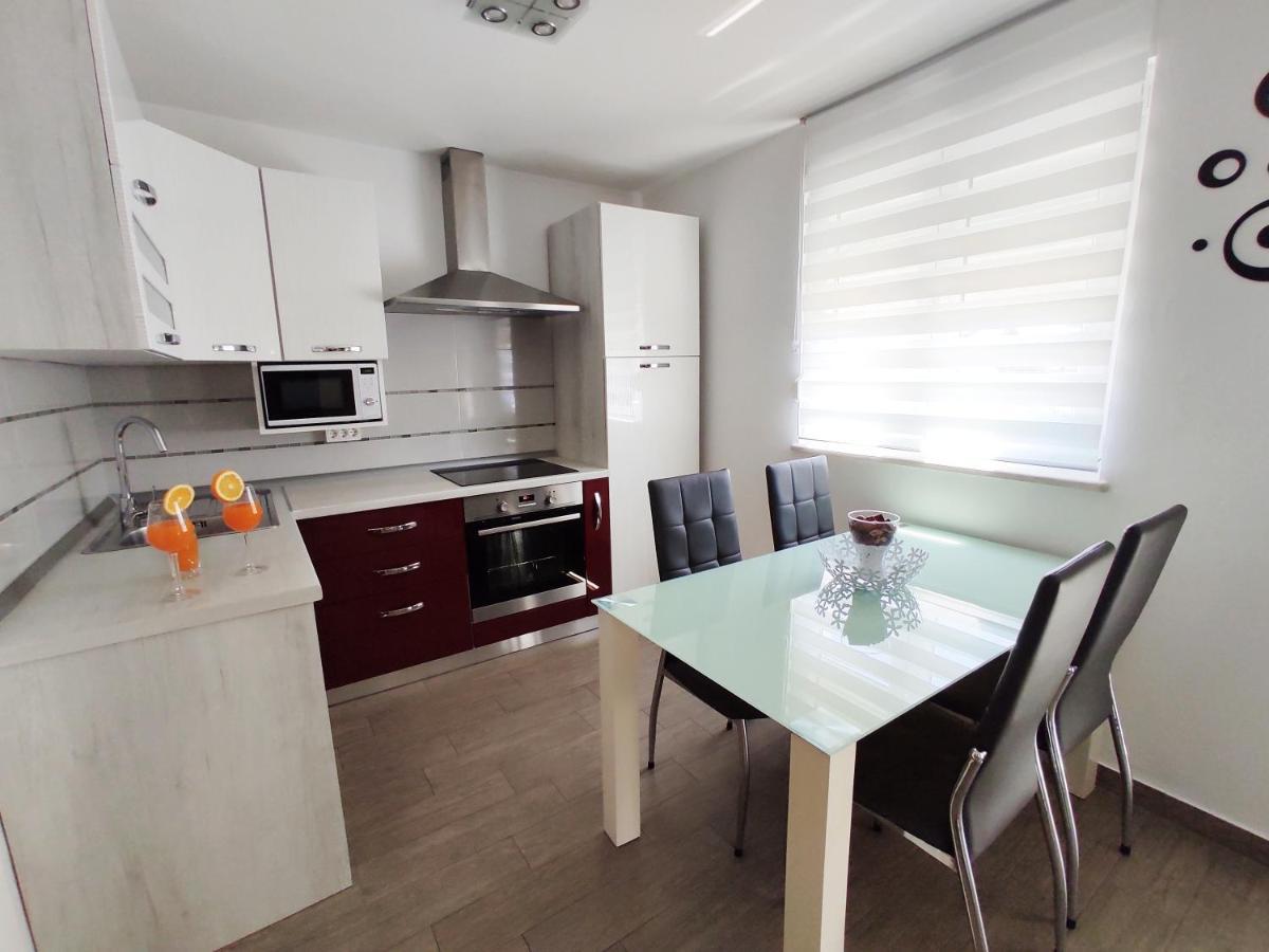 Apartman Tamara Umag Bagian luar foto