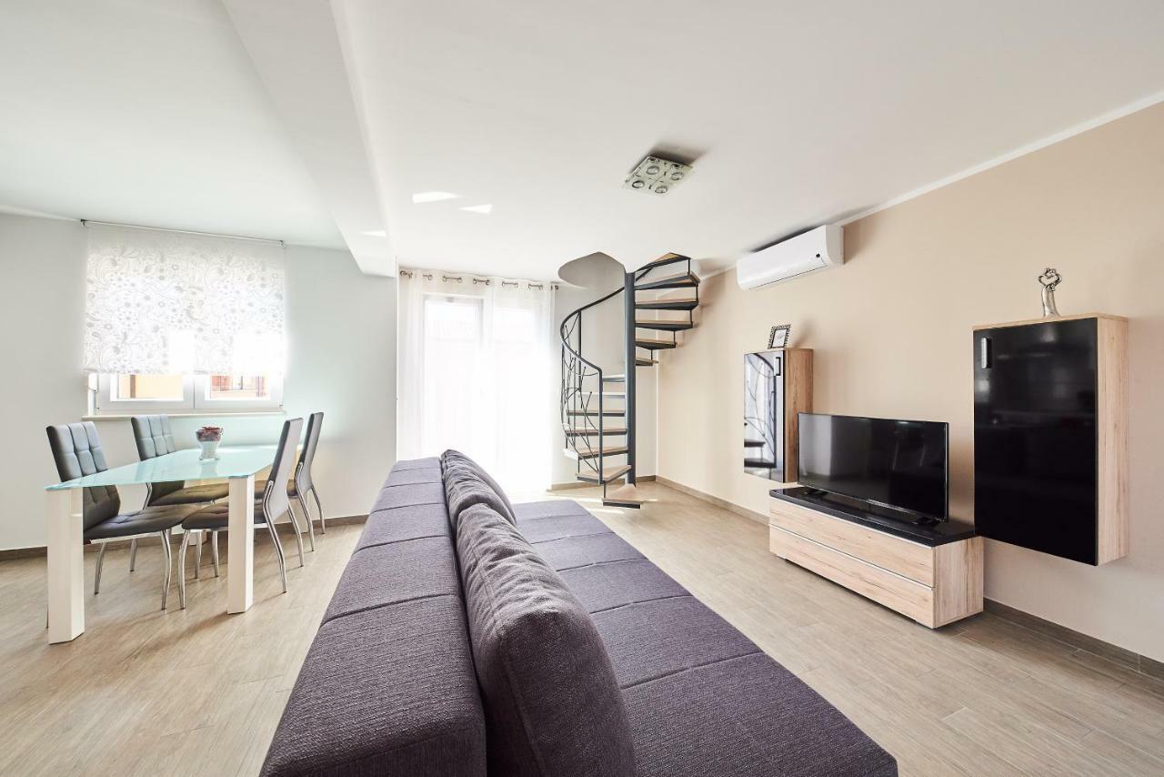 Apartman Tamara Umag Bagian luar foto